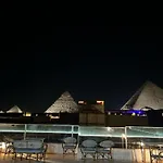 Le Grand Pyramids View & Suites