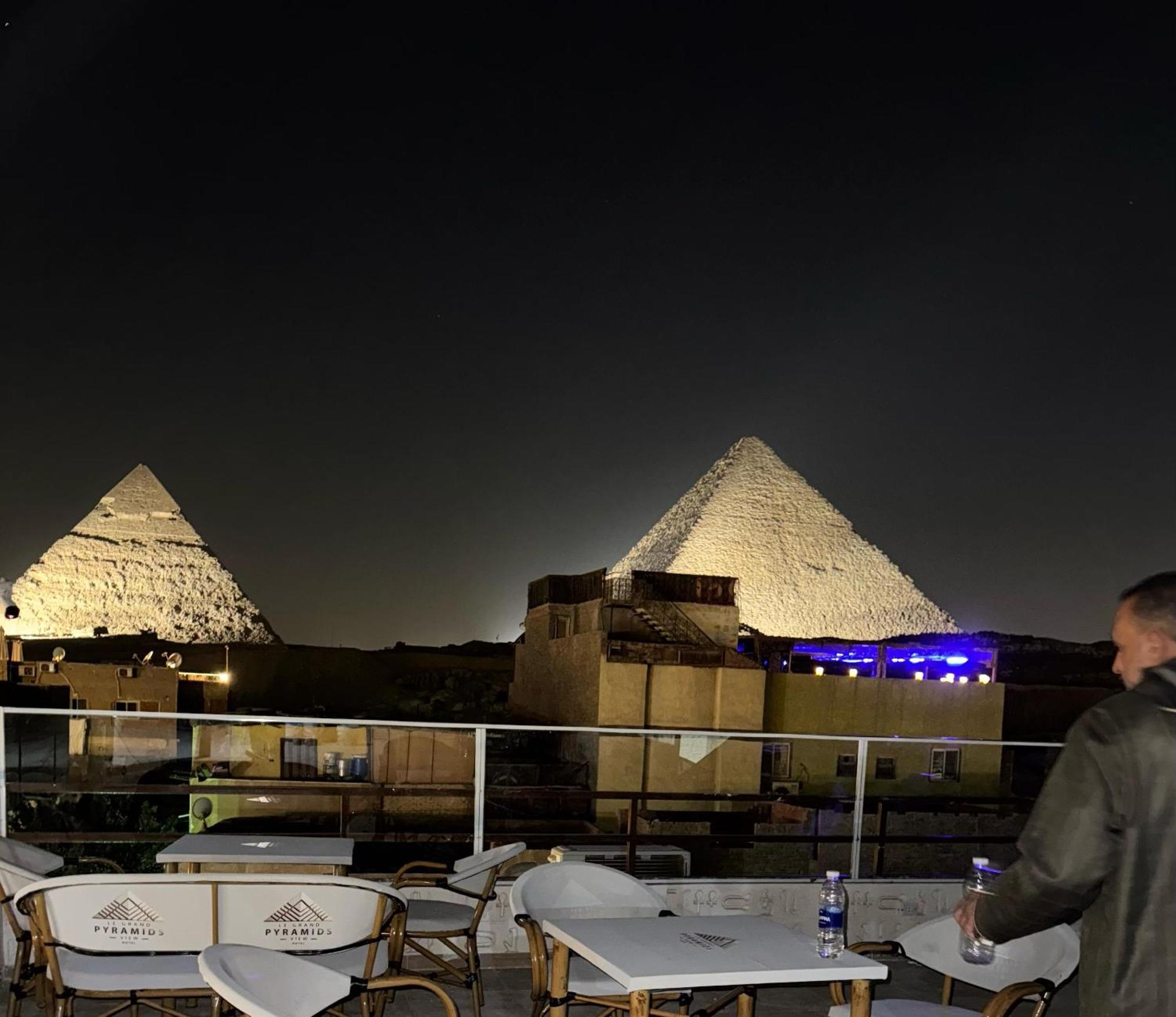 Le Grand Pyramids View & 3* Cairo