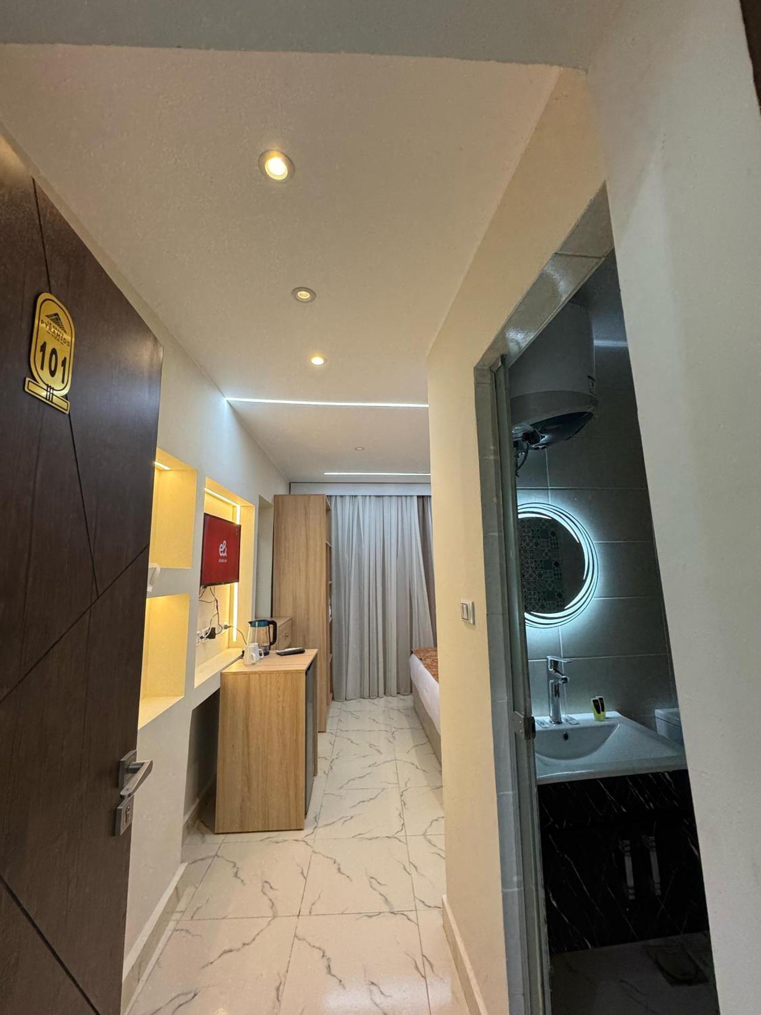 Hotel Le Grand Pyramids View & 3*